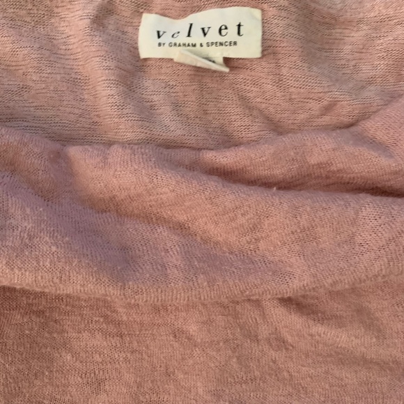 {Velvet By Graham & Spencer} Off the Shoulder Drapey Blush Sweater Medium - Picture 2 of 3